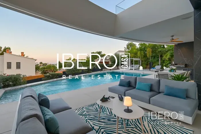 Prodej rodinného domu, Moraira, Španělsko, 350 m2