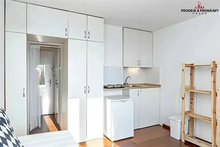 Prodej bytu 1+kk, Praha - Holešovice, Vinařská, 25 m2