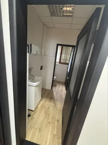 Pronájem obchodního prostoru, Praha - Žižkov, Seifertova, 50 m2