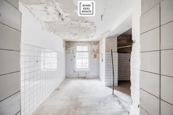 Prodej vícegeneračního domu, Karlovy Vary, Studentská, 1886 m2