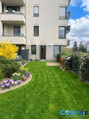 Prodej bytu 2+kk, Praha - Vysočany, Sousedíkova, 50 m2