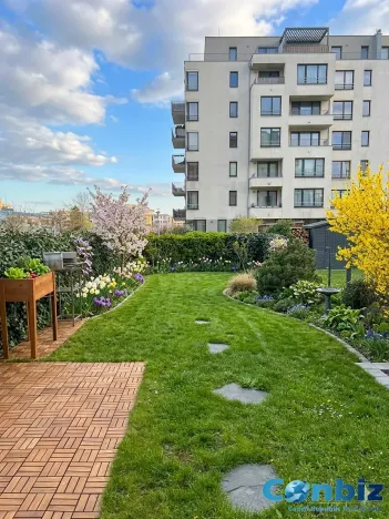 Prodej bytu 2+kk, Praha - Vysočany, Sousedíkova, 50 m2