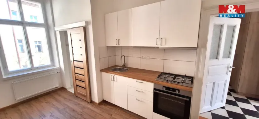 Pronájem bytu 2+1, Praha - Smíchov, Na bělidle, 65 m2