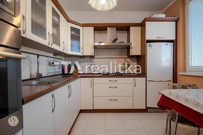 Prodej bytu 4+1, Třinec, Sosnová, 78 m2