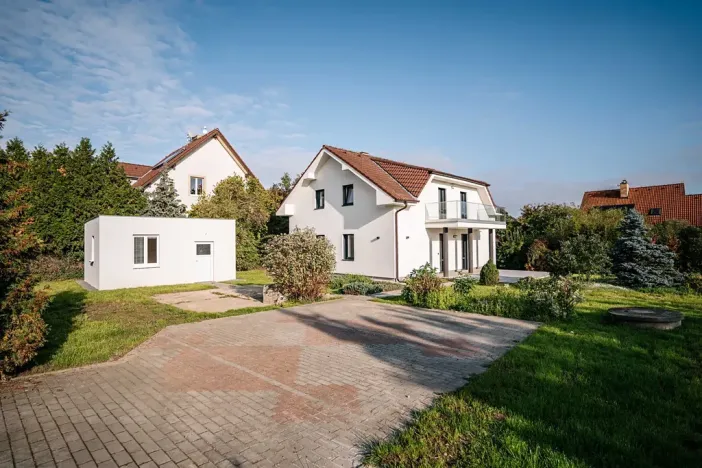 Prodej rodinného domu, Dolní Břežany, Na Zálepech, 150 m2