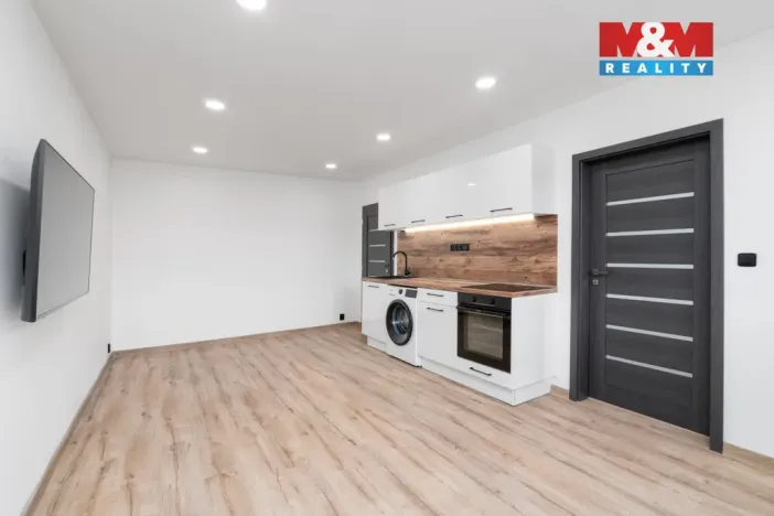 Prodej bytu 3+kk, Teplice, Antala Staška, 63 m2