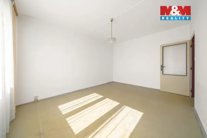 Prodej bytu 2+1, Klášterec nad Ohří - Miřetice u Klášterce nad Ohří, Lesní, 51 m2