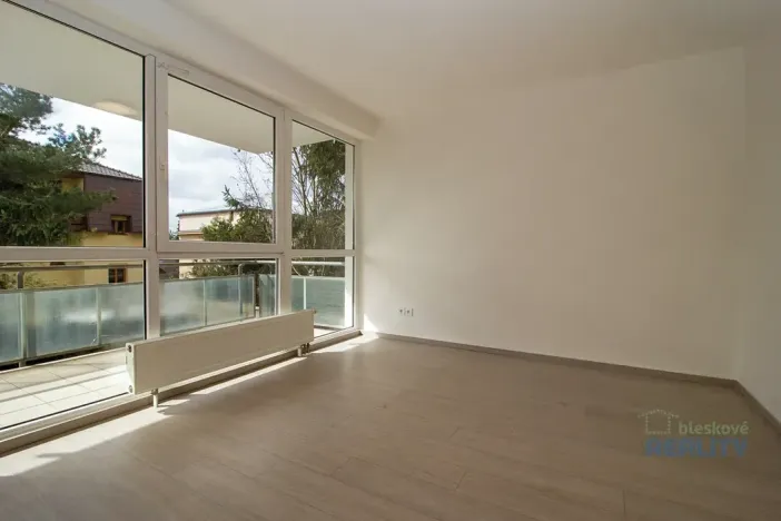 Pronájem bytu 4+1, Praha - Hostivař, Pod průsekem, 126 m2