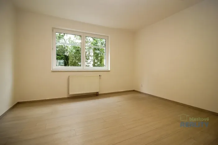 Pronájem bytu 4+1, Praha - Hostivař, Pod průsekem, 126 m2