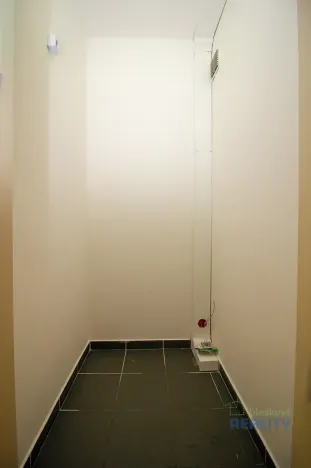 Pronájem bytu 4+1, Praha - Hostivař, Pod průsekem, 126 m2