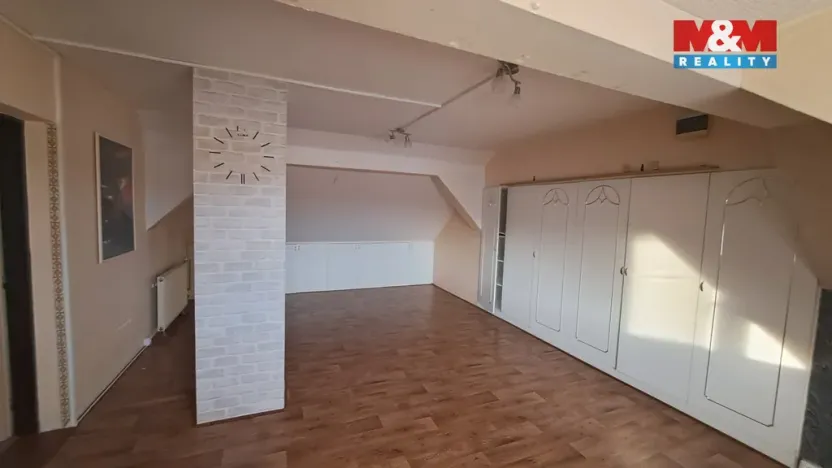 Prodej rodinného domu, Rohatec, Revoluční, 358 m2