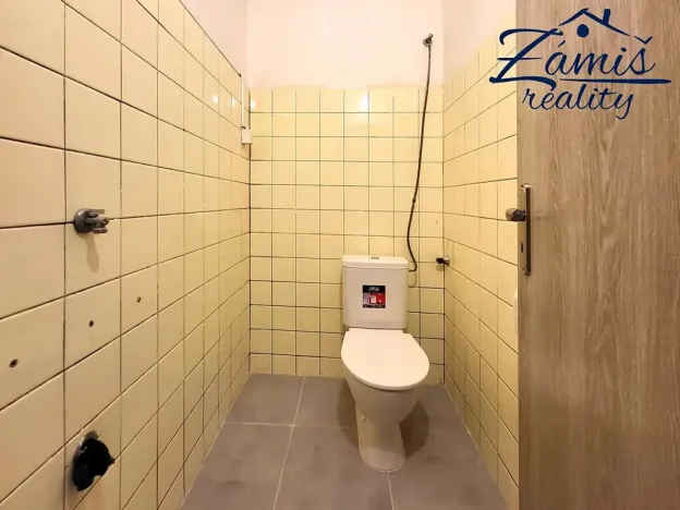 Pronájem bytu 2+1, Nové Strašecí, U Školy, 77 m2