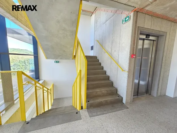 Pronájem bytu 2+kk, Praha - Modřany, Československého exilu, 50 m2