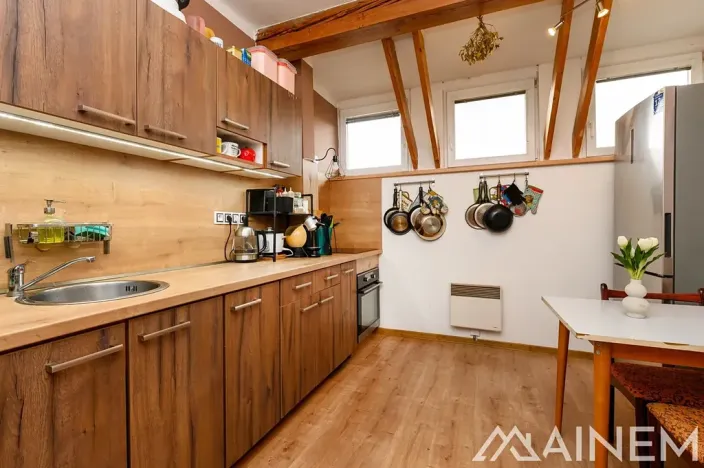 Prodej bytu 3+1, Řenče, 74 m2