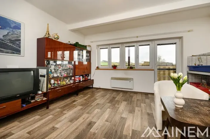 Prodej bytu 3+1, Řenče, 74 m2