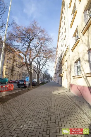 Prodej bytu 2+kk, Praha, U Uranie, 36 m2