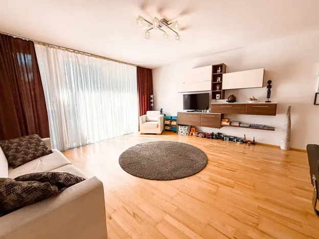 Pronájem bytu 1+kk, Praha - Žižkov, Ke kapslovně, 53 m2
