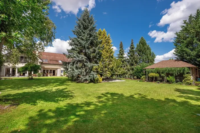 Prodej rodinného domu, Zeleneč, Štefánikova, 540 m2