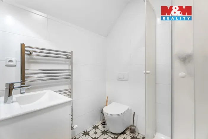 Prodej rodinného domu, Pěnčín, 323 m2