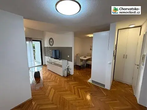 Prodej bytu 2+1, Jadranovo, Chorvatsko, 45 m2