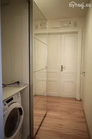 Pronájem bytu 2+kk, Jihlava, Třebízského, 42 m2