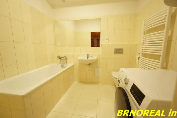 Pronájem bytu 3+kk, Brno, Za kostelem, 58 m2