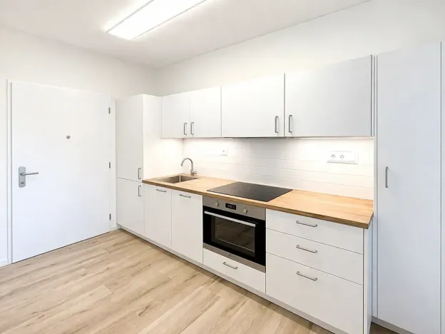 Pronájem bytu 1+1, Praha - Strašnice, Černokostelecká, 32 m2