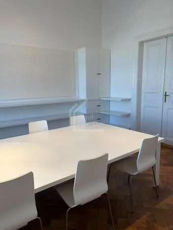 Pronájem kanceláře, Praha - Smíchov, Janáčkovo nábřeží, 51 m2