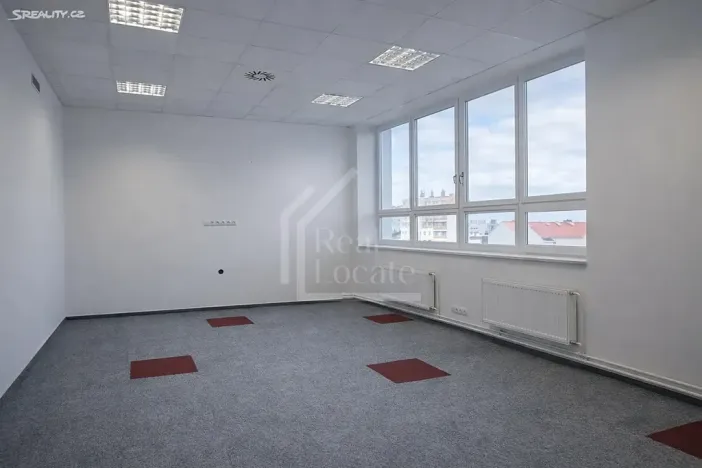 Pronájem kanceláře, Praha - Libeň, Lihovarská, 368 m2