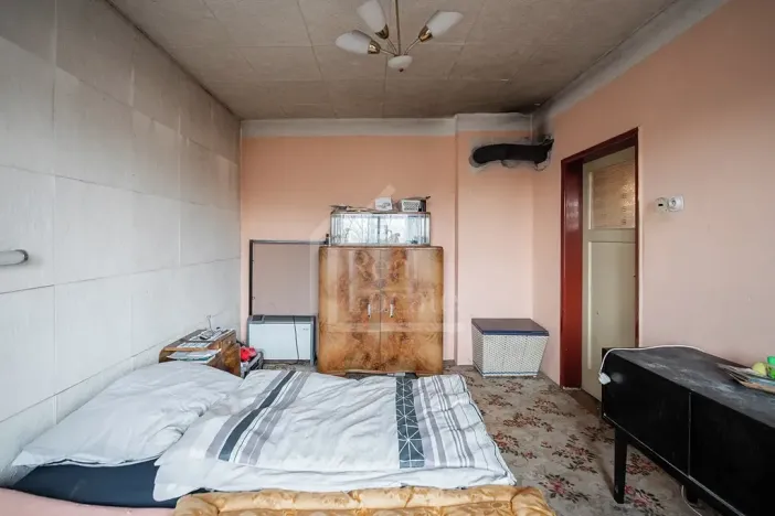 Prodej rodinného domu, Třebusice, 470 m2