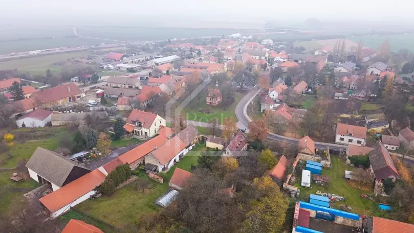 Prodej podílu pozemku, Třebíz, 161602 m2