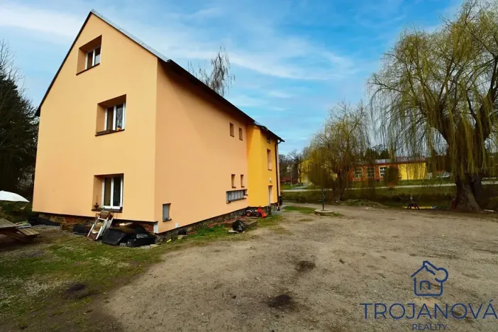 Prodej činžovního domu, Petroupim, 306 m2