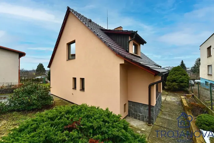 Prodej rodinného domu, Benešov, Nezvalova, 250 m2