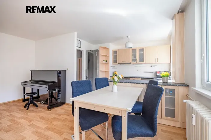 Pronájem bytu 4+kk, Praha - Libeň, Na hájku, 75 m2