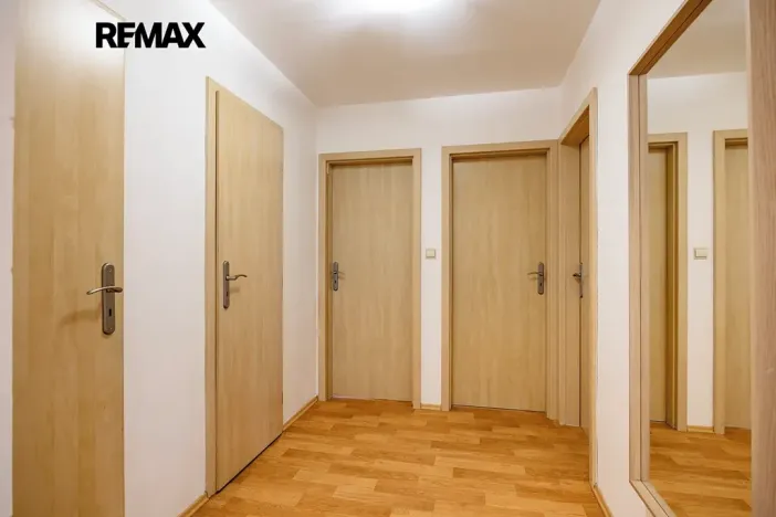 Pronájem bytu 4+kk, Praha - Libeň, Na hájku, 75 m2
