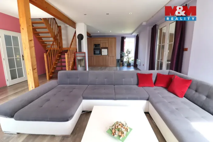 Prodej rodinného domu, Mariánské Radčice, Luční, 165 m2