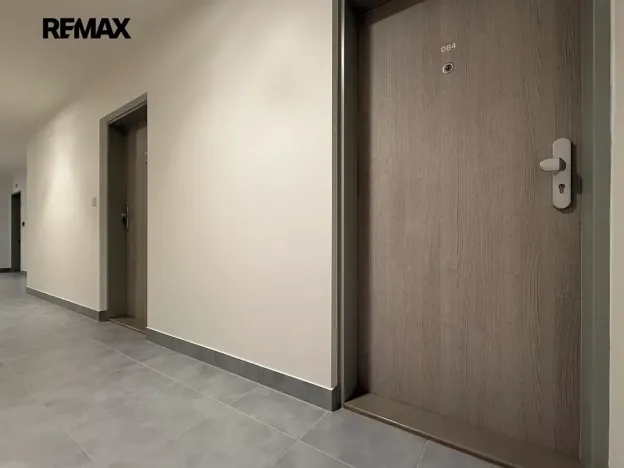 Pronájem bytu 1+kk, Praha - Vysočany, Gerstelova, 35 m2