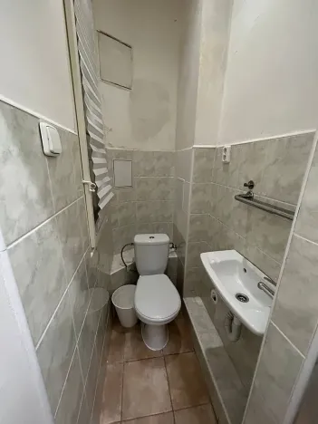 Pronájem bytu 1+1, Praha - Žižkov, Seifertova, 32 m2