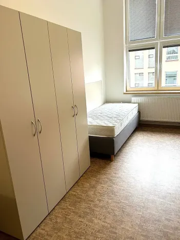 Pronájem bytu 1+kk, Praha - Smíchov, Křížová, 23 m2