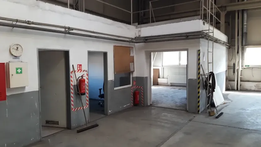 Pronájem skladu, Hanušovice, 3651 m2