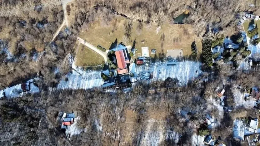 Prodej komerční nemovitosti, Tvarožná Lhota, 667 m2