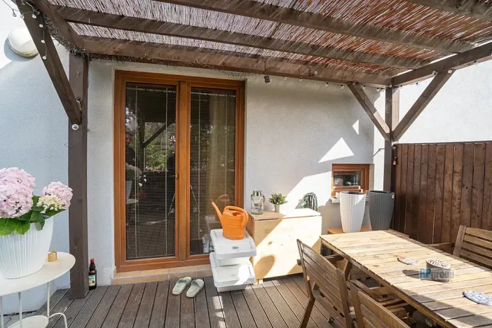 Pronájem bytu 2+kk, Zbuzany, Lomená, 45 m2