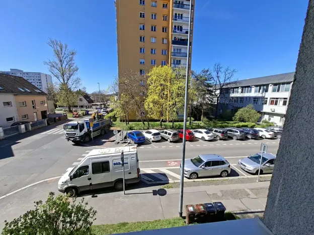 Pronájem bytu 2+1, Praha - Hloubětín, Chvalská, 57 m2