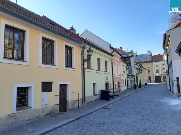 Pronájem pokoje, Litomyšl, Smetanovo náměstí, 51 m2