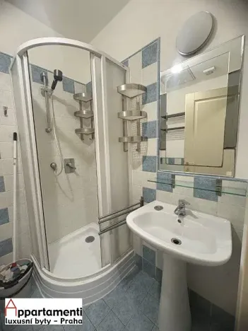 Pronájem bytu 3+kk, Praha - Nové Město, Tyršova, 45 m2