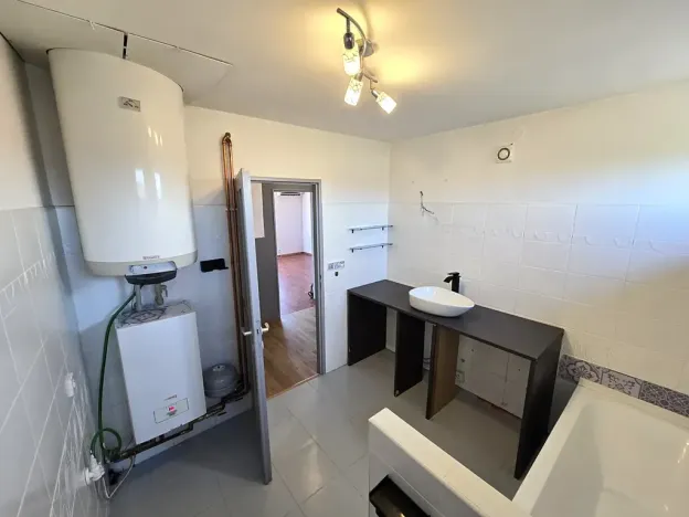 Prodej bytu 3+1, Koštice, 73 m2