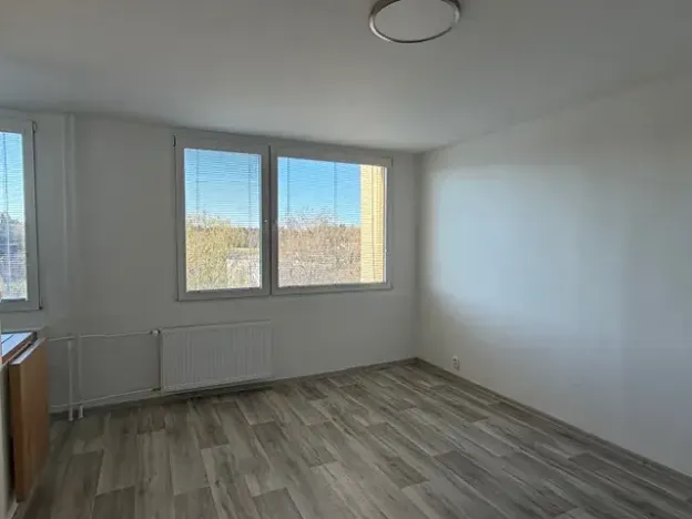 Pronájem bytu 1+kk, Kladno, Plzeňská, 27 m2