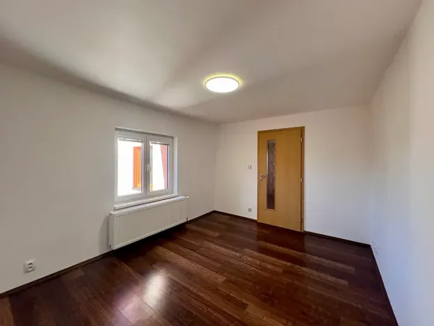 Pronájem bytu 3+1, Všetaty, 83 m2