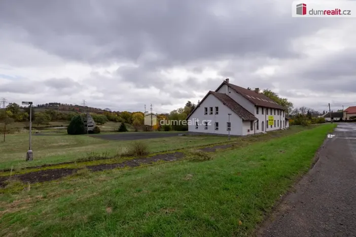 Prodej rybníku, Valeč, 4174 m2