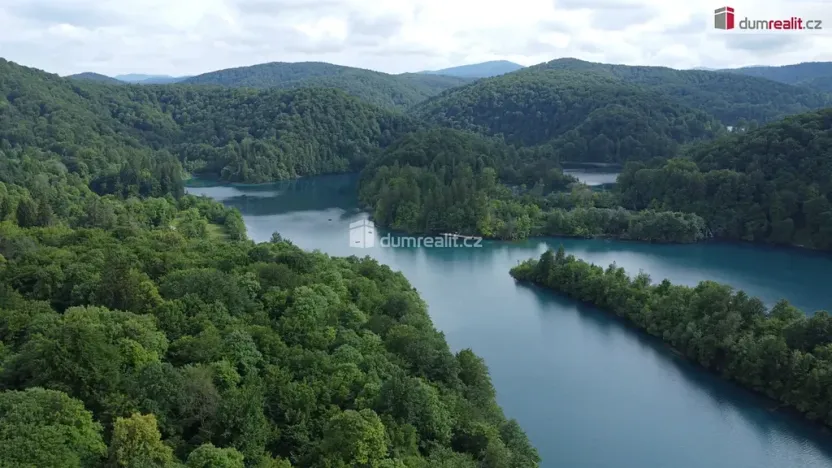 Prodej komerčního pozemku, Rakovica, Chorvatsko, 70904 m2